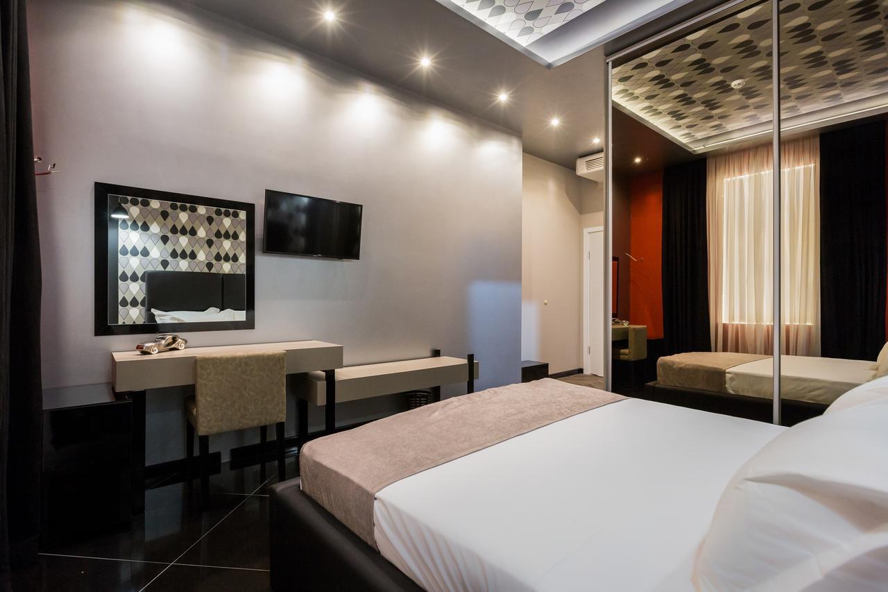 Hotel Crystal Light Nis Luaran gambar
