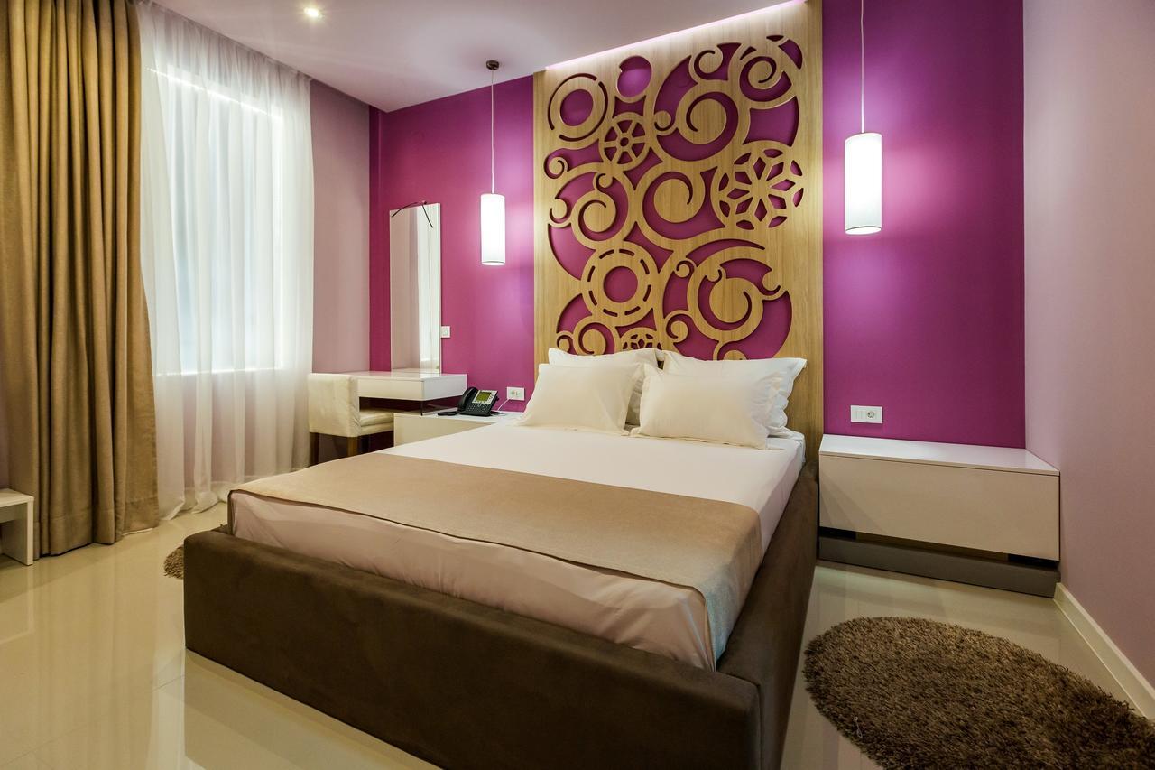 Hotel Crystal Light Nis Luaran gambar