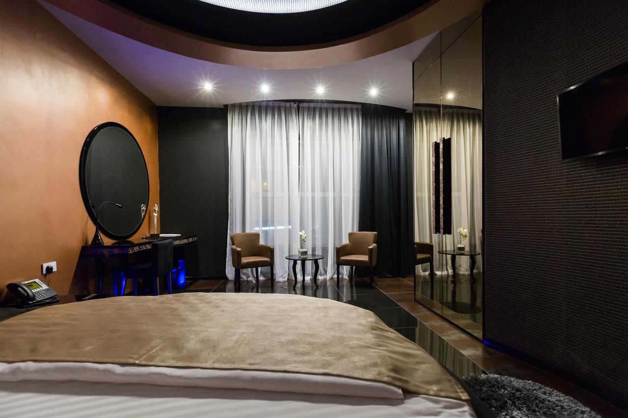 Hotel Crystal Light Nis Luaran gambar