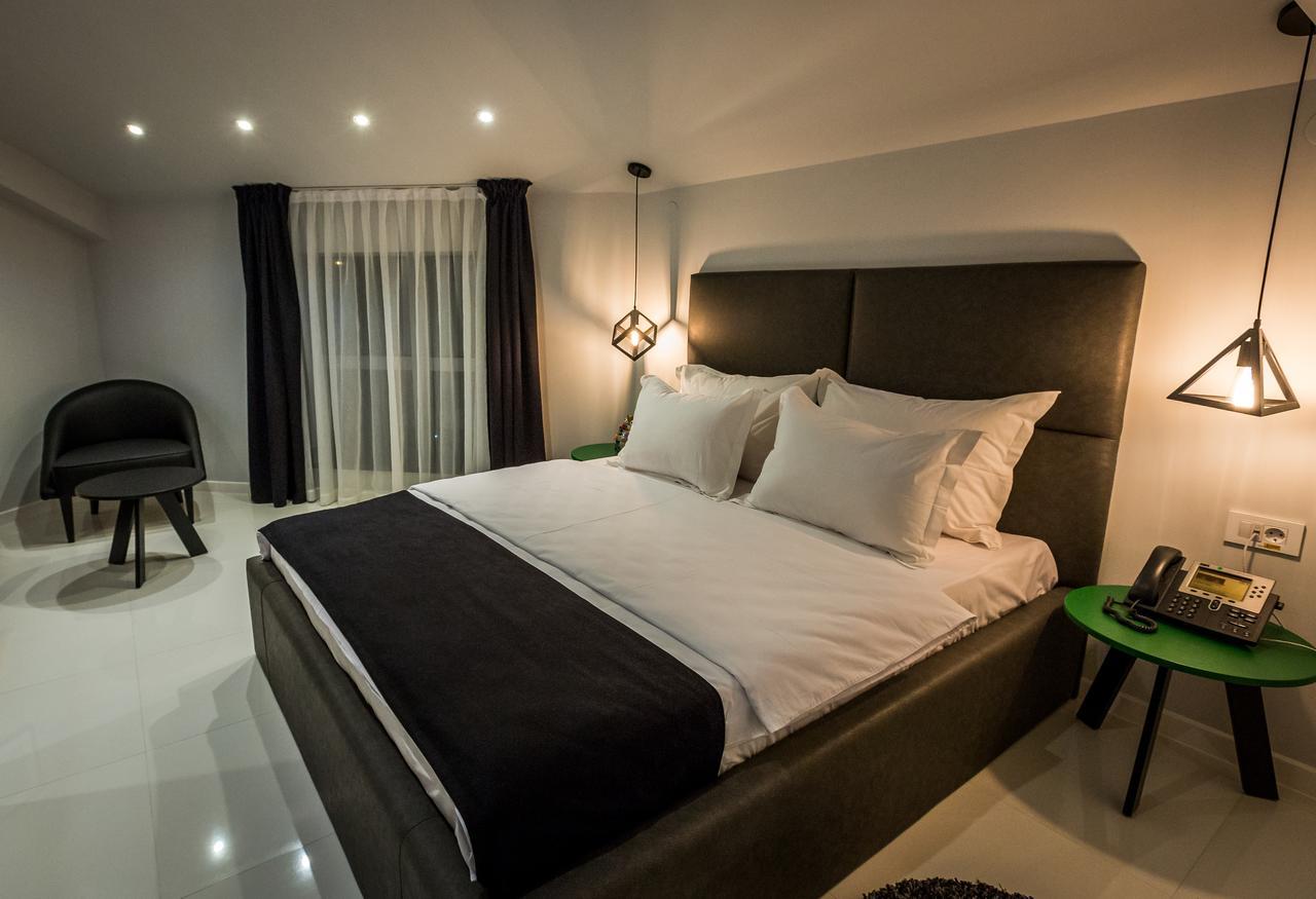 Hotel Crystal Light Nis Luaran gambar