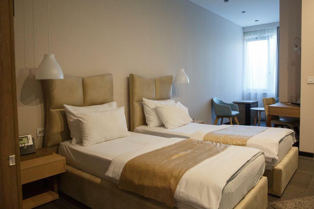 Hotel Crystal Light Nis Luaran gambar